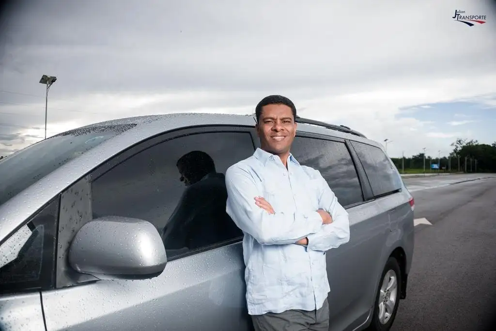 Julián Figuereo, chofer y dueño de Julián Transporte